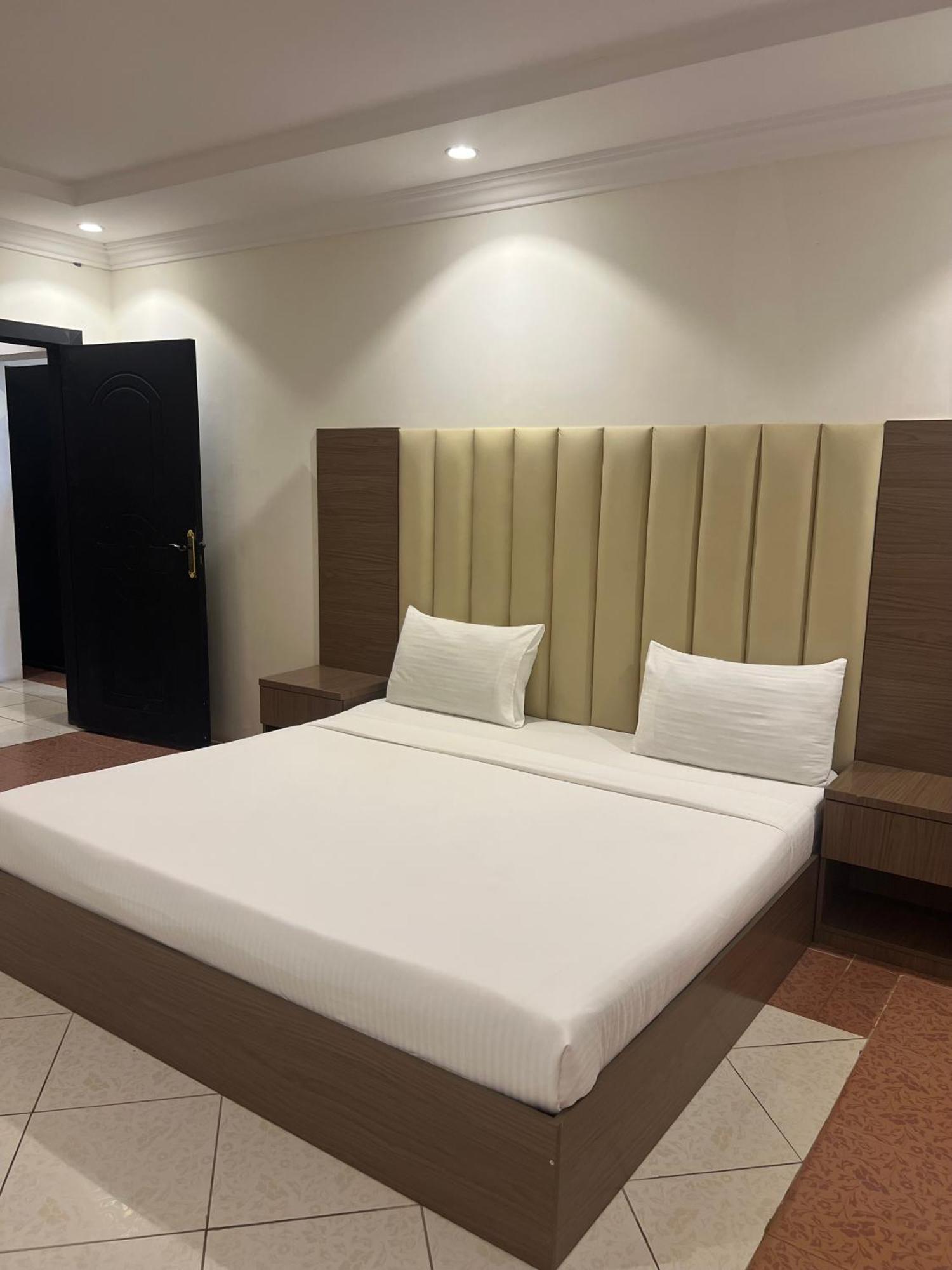 ديم نجد للشقق المفروشة Apartment *
